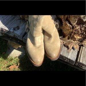 - Beige tan suede  full boot.